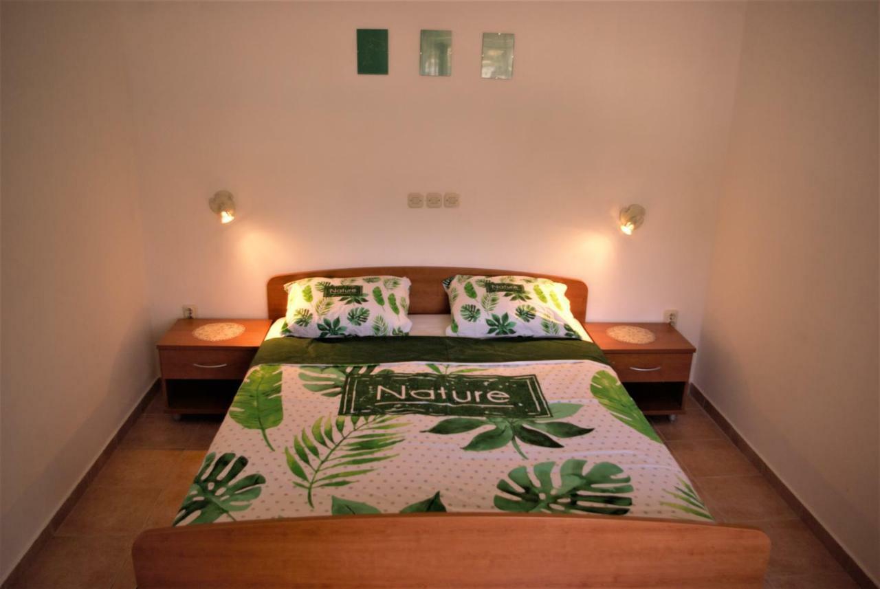 Romantic Apartment In Nature Borovici ภายนอก รูปภาพ